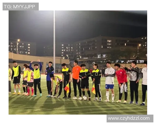 足球主导的团队精神与合作意识在比赛中的重要性探讨 足球主导的团队精神与合作意识在比赛中的重要性探讨